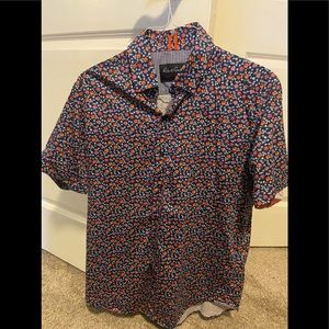 Robert Graham Short Sleeve Shirt- Large trim fit